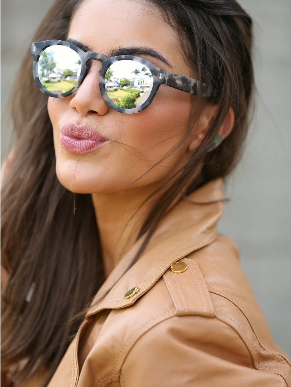 Illesteva Leonard Sunglassed